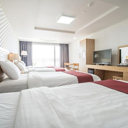 Breeze Bay Hotel Szogüpho Kültér fotó